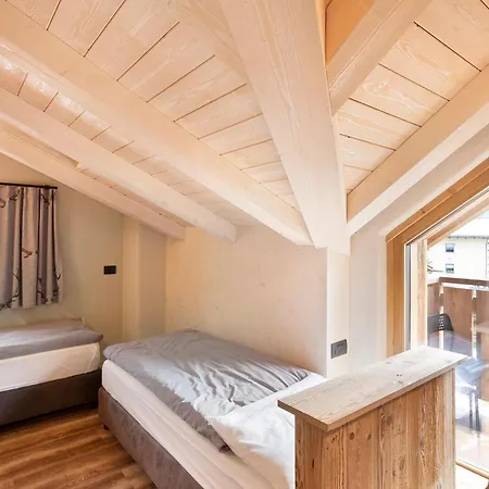 Apartamento Leur Gusja Golp Trilocale